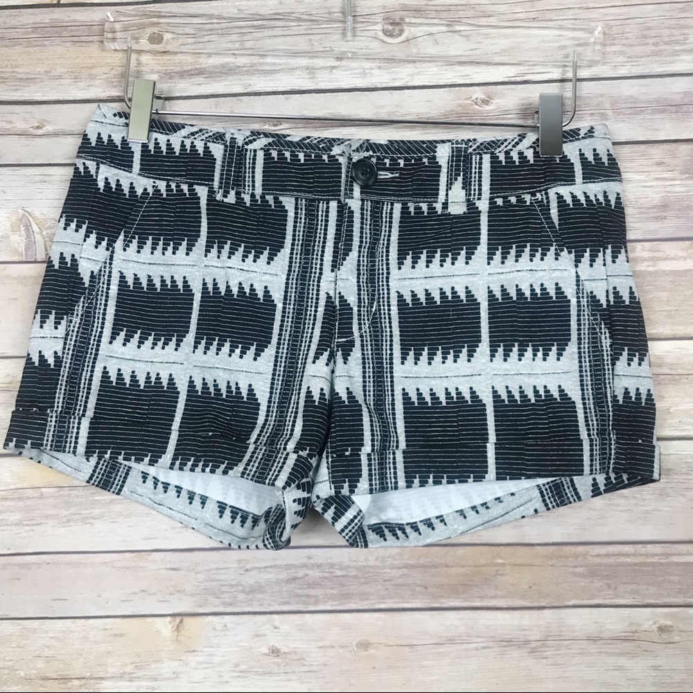AE | Midi Stretch Tribal Patterned Shorts